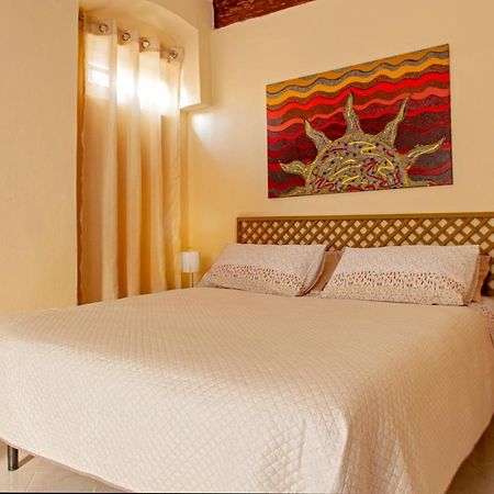 Casina Di Alo E Ala Apartment Livorno Luaran gambar