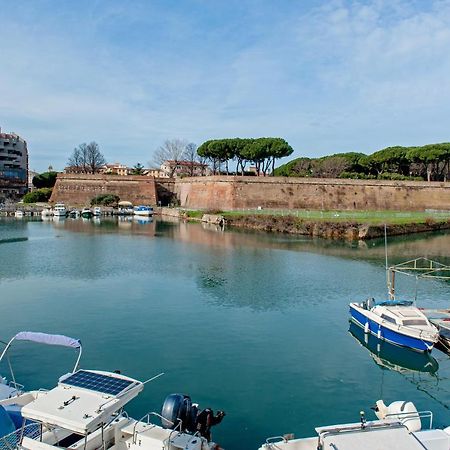 Casina Di Alo E Ala Apartment Livorno Luaran gambar