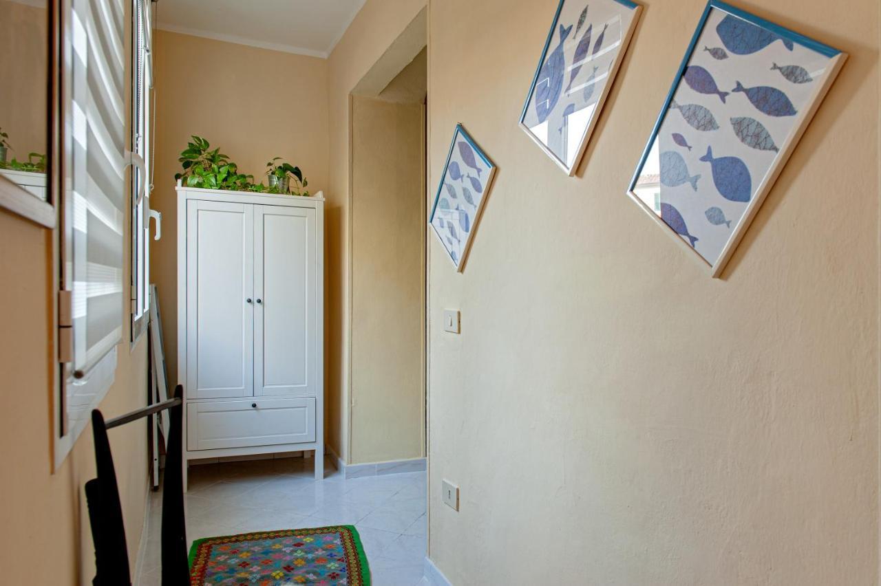 Casina Di Alo E Ala Apartment Livorno Luaran gambar