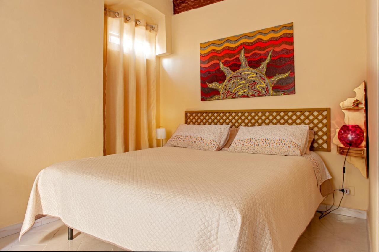 Casina Di Alo E Ala Apartment Livorno Luaran gambar